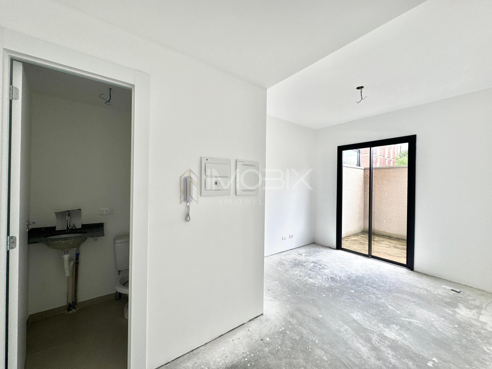 Studio com 1 dormitório à venda, no Bairro Portão, CURITIBA - PR