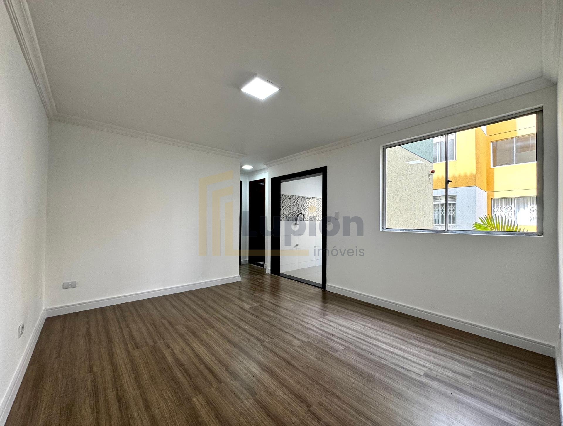 Apartamento á venda Campo De Santana, Curitiba | Terréo