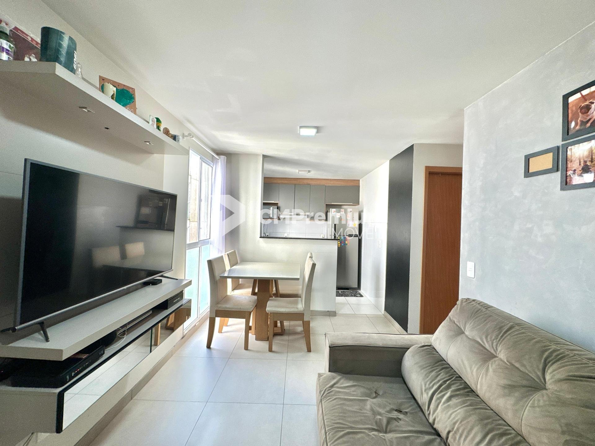 Apartamento à venda, com Cozinha e quarto Planejados, ARAUCARI...