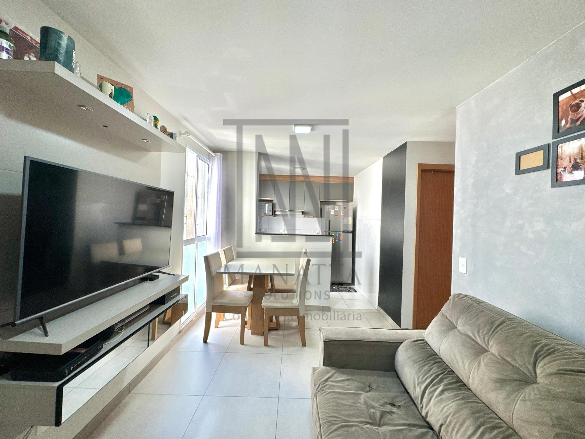 Apartamento à venda, com Cozinha e quarto Planejados, ARAUCARI...