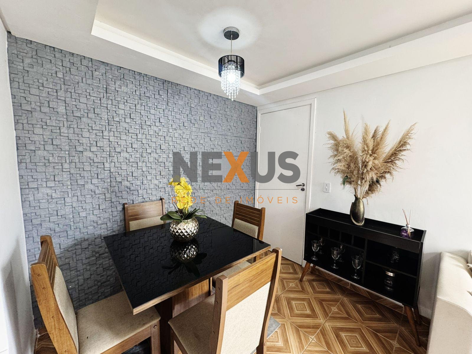 Apartamento TÉRREO ENSOLARADO à venda, cidade industrial  , CU...