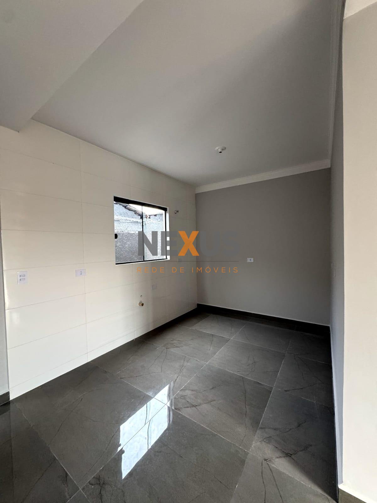 Sobrado à venda, com 3 quartos localizado no Umbará, CURITIBA ...