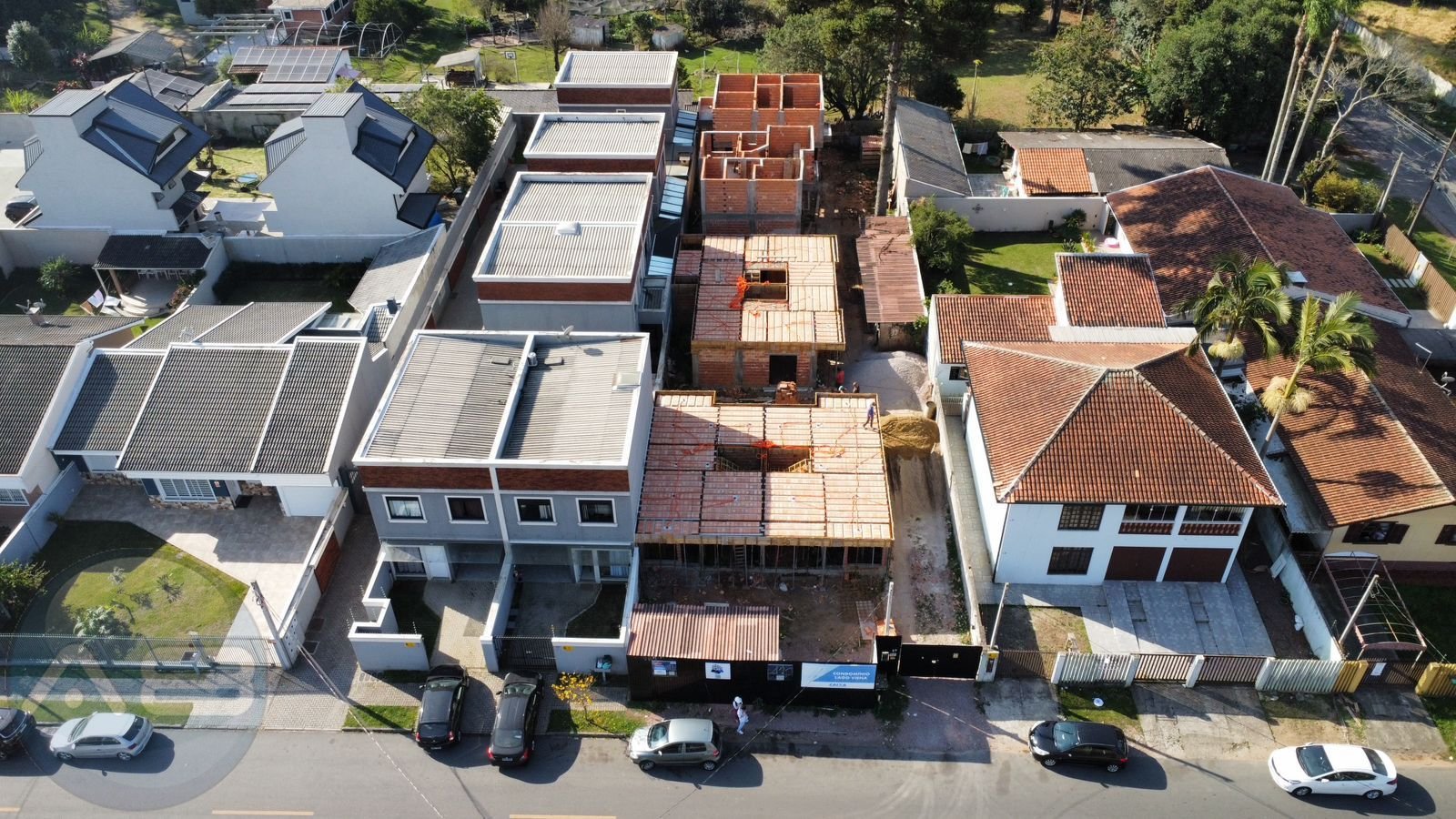 Sobrado com 3 dormitórios à venda, 127 m  - XAXIM - Curitiba PR