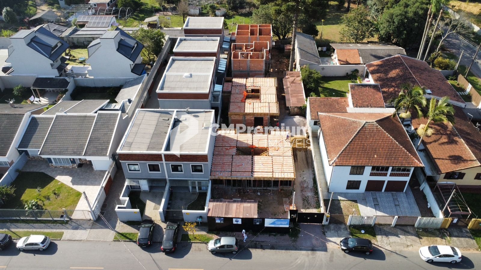 Sobrado com 3 dormitórios à venda, 127 m  - XAXIM - Curitiba PR