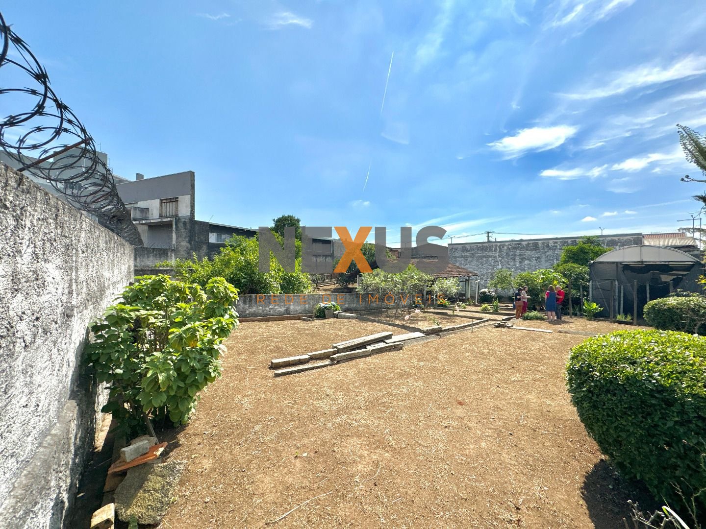 Terreno à venda,380.00 m , no Bairro Pinheirinho, CURITIBA - PR