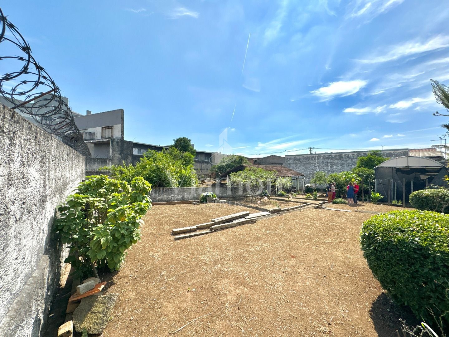 Terreno à venda,380.00 m , no Bairro Pinheirinho, CURITIBA - PR
