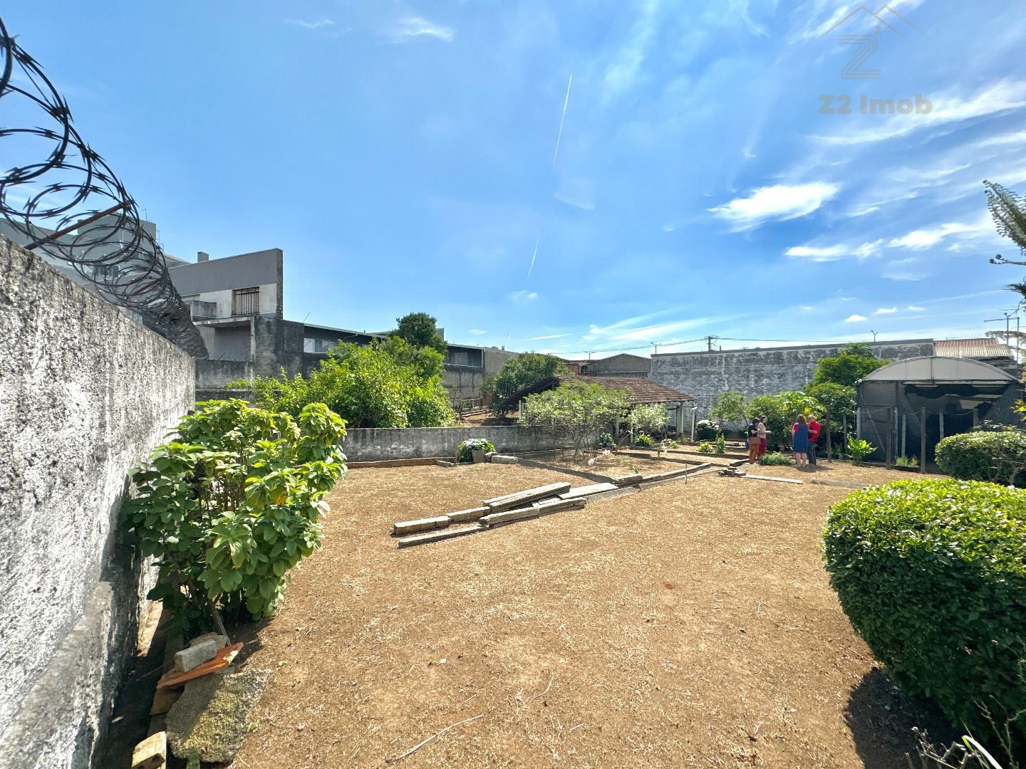 Terreno à venda,380.00 m , no Bairro Pinheirinho, CURITIBA - PR