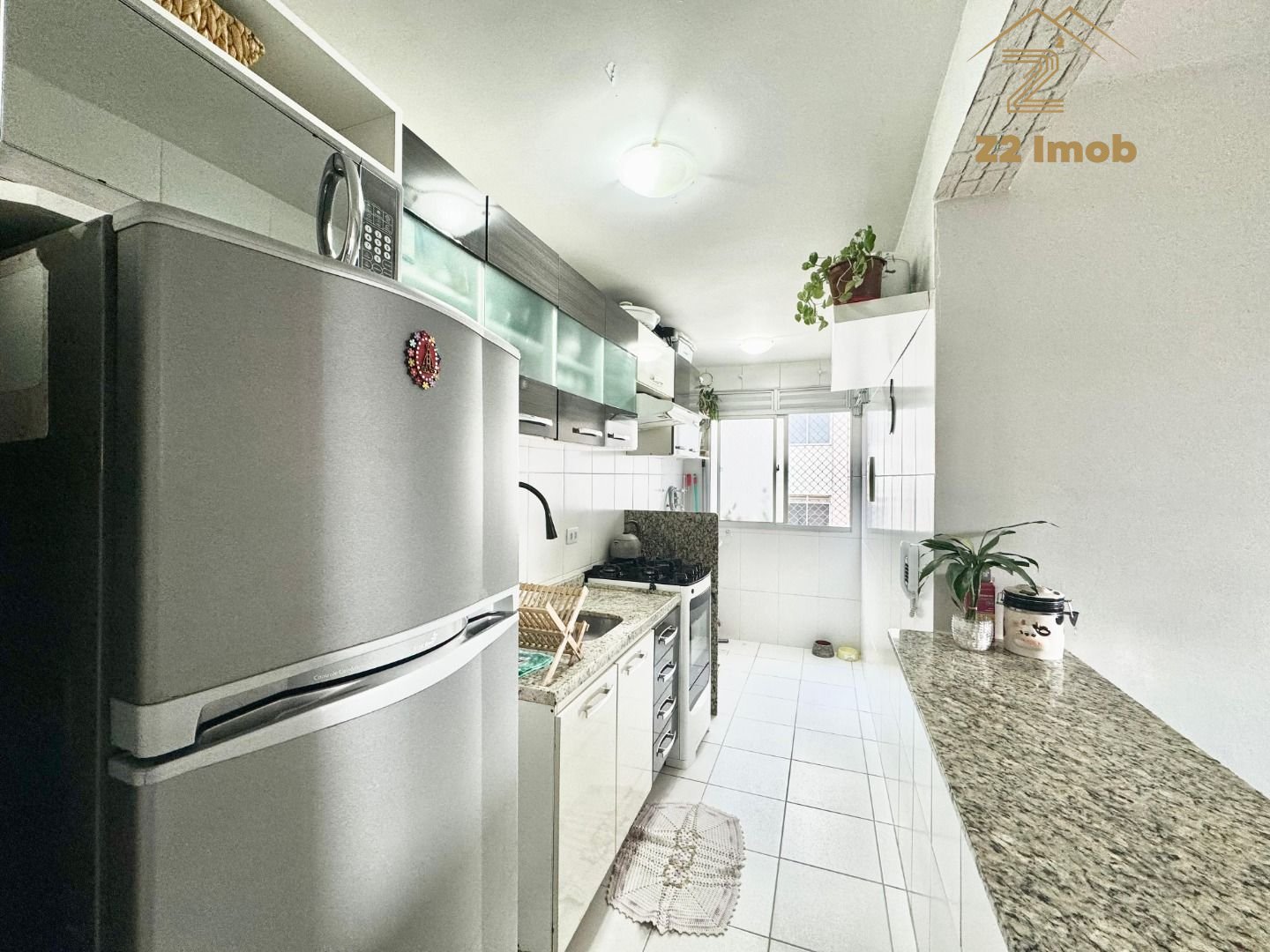 Apartamento com 2 dormitórios à venda, 46 m  por R  310.000,00...