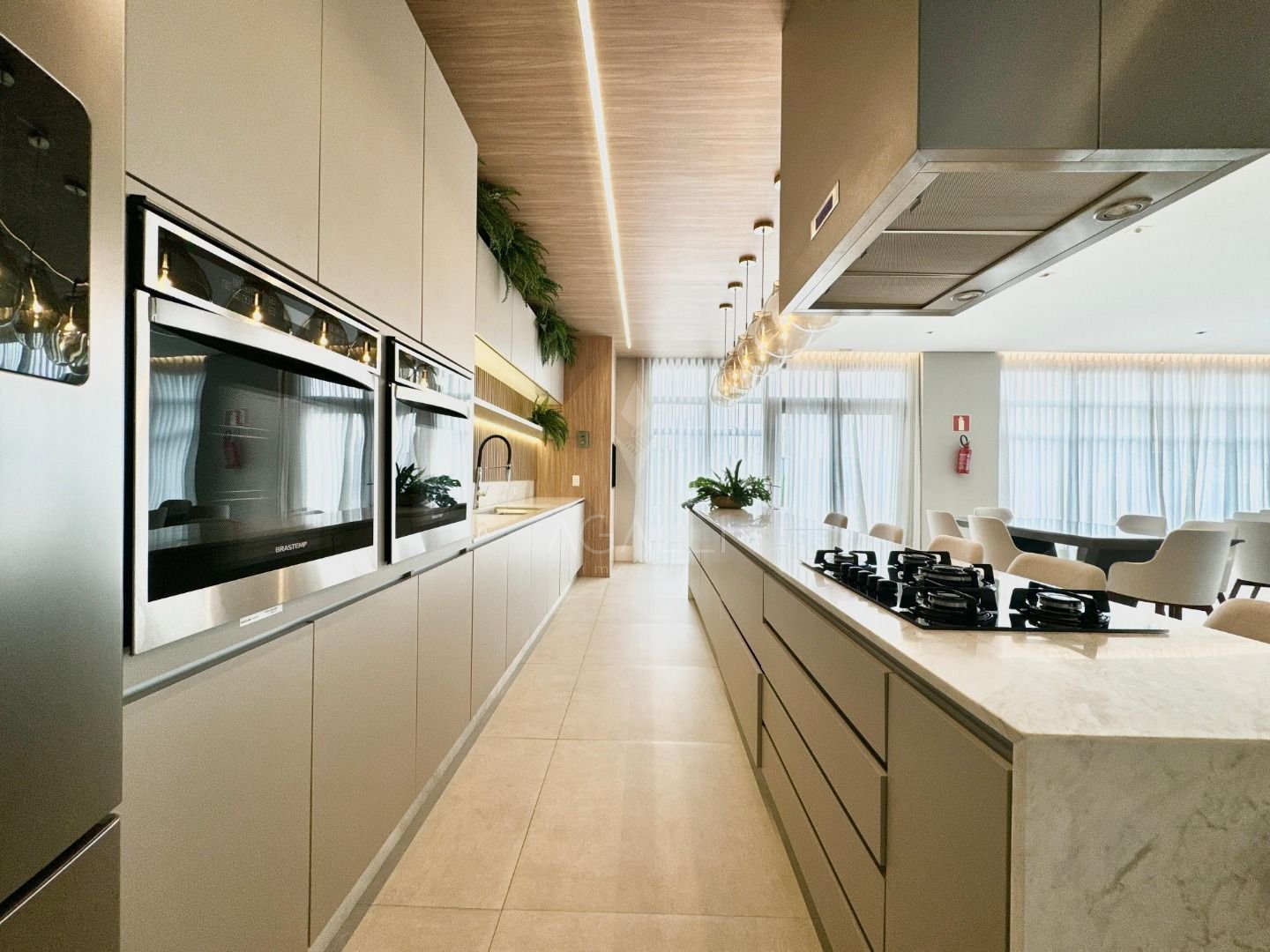 Apartamento com 3 dormitórios à venda,128.96 m , centro, CURIT...
