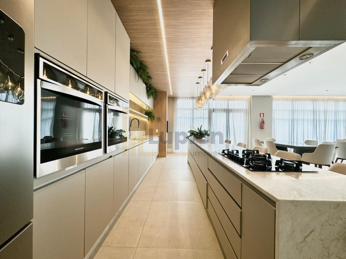 Apartamento com 3 dormitórios à venda,128.96 m , centro, CURIT...