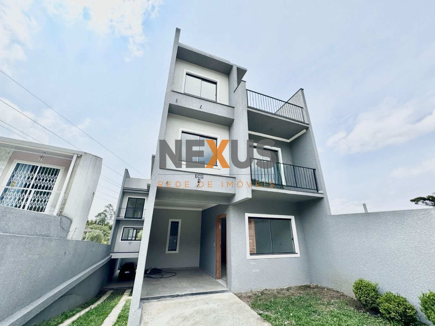 Triplex com terraço próximo a Nicolla Pellanda 