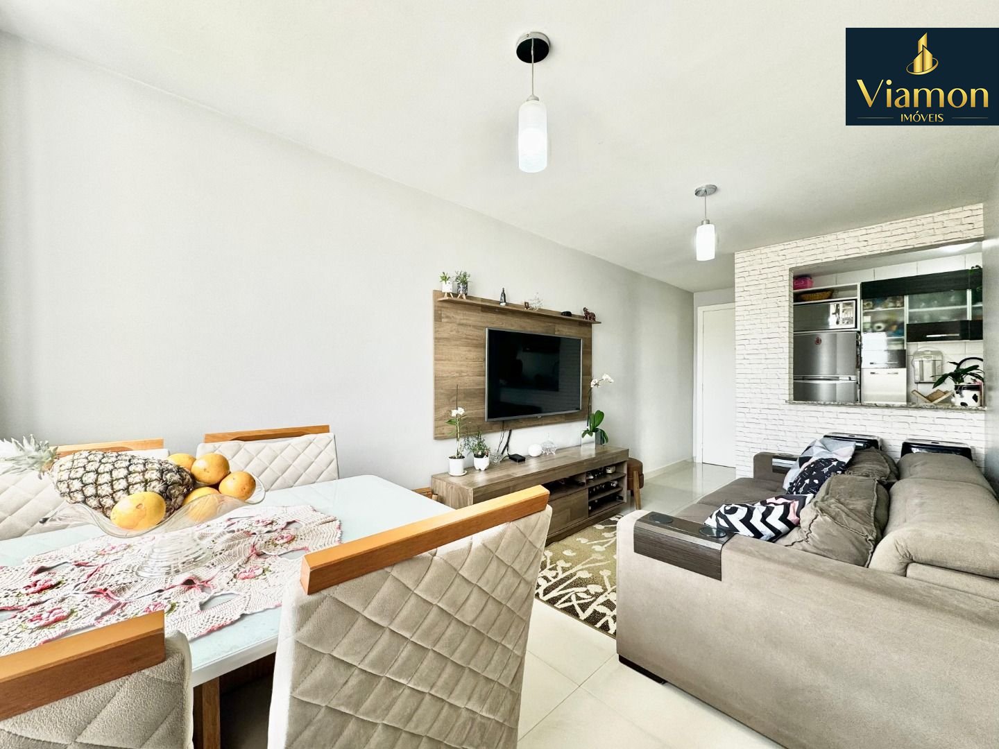 Apartamento com 2 dormitórios à venda, 46 m  por R  310.000,00...