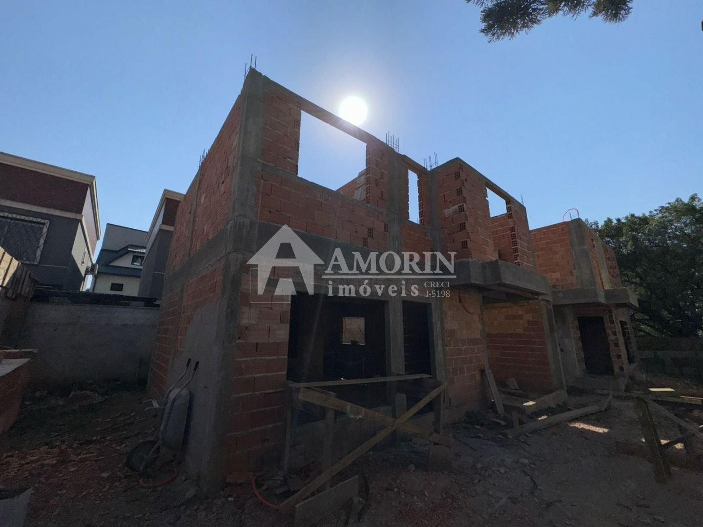 Sobrado com 3 dormitórios à venda, 127 m  - XAXIM - Curitiba PR
