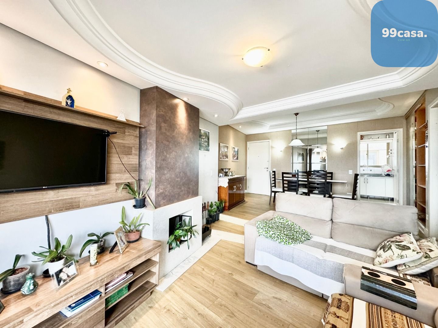 Apartamento com 3 dormitórios à venda, 131 m  por R  1.090.000...