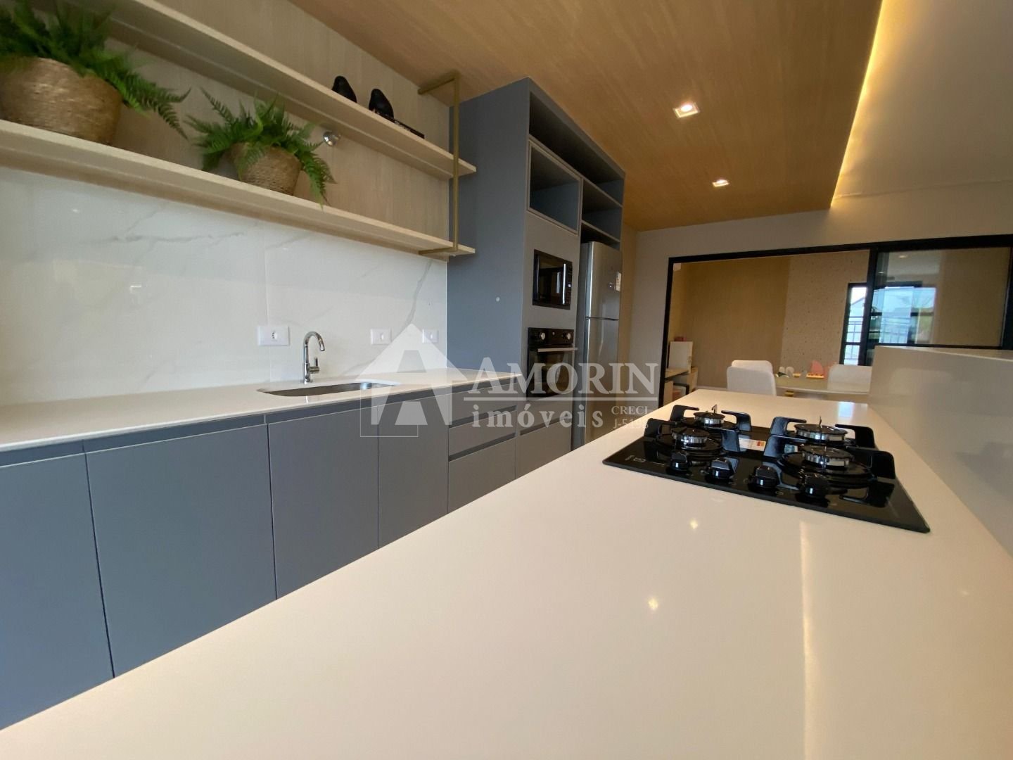 Apartamento com 2 dormitórios à venda,60.00 m , capão raso, CU...