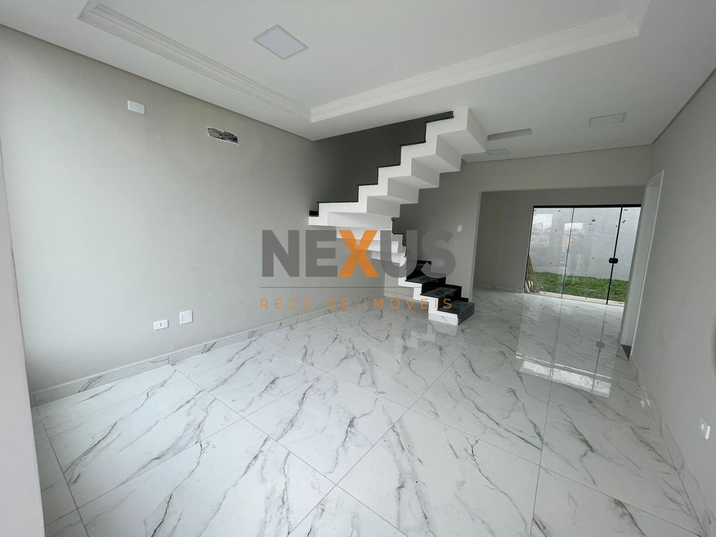 Sobrado com 4 dormitórios à venda,150.00 m , xaxim, CURITIBA - PR