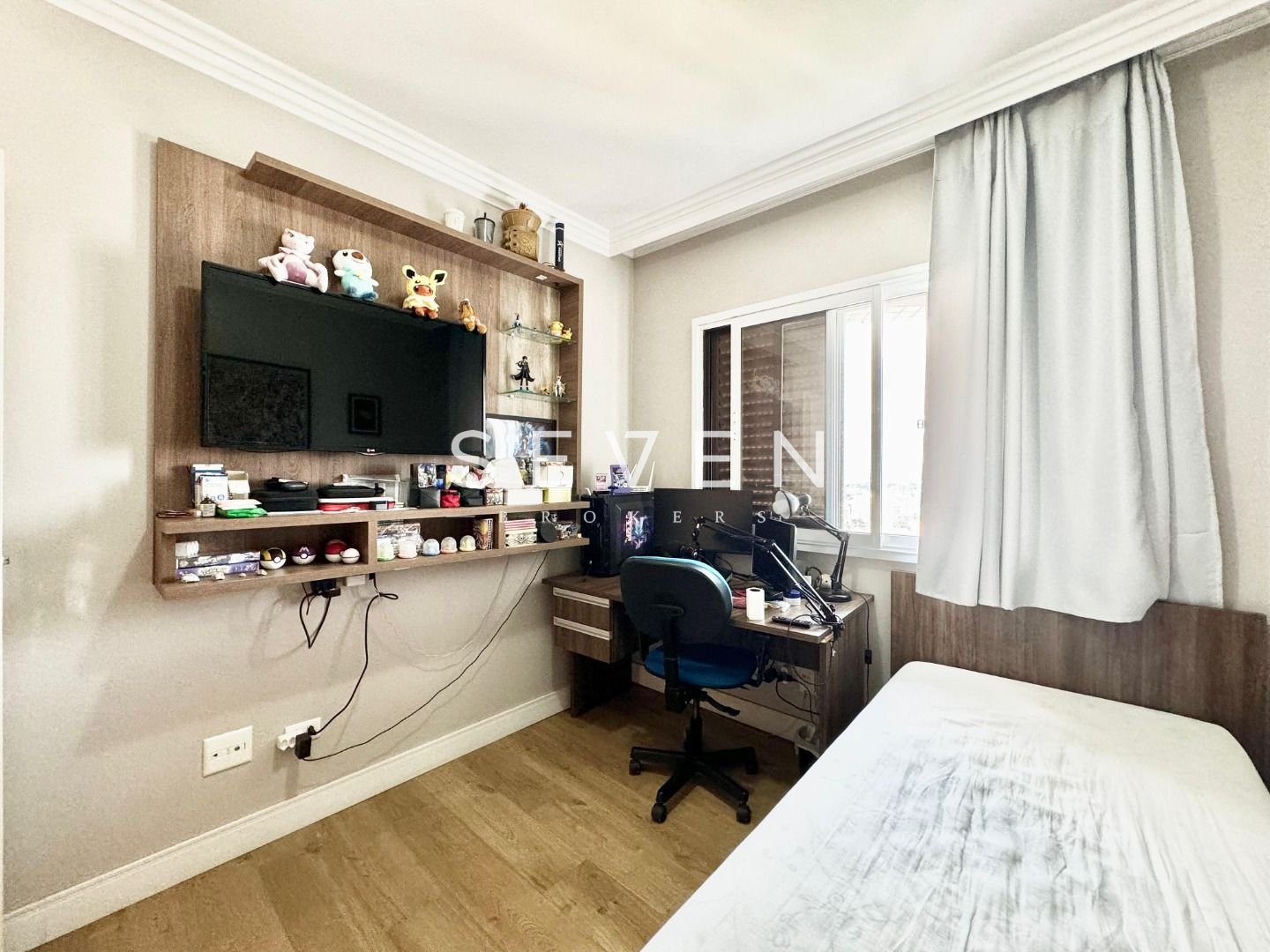 Apartamento com 3 dormitórios à venda,131.00 m , água verde, C...