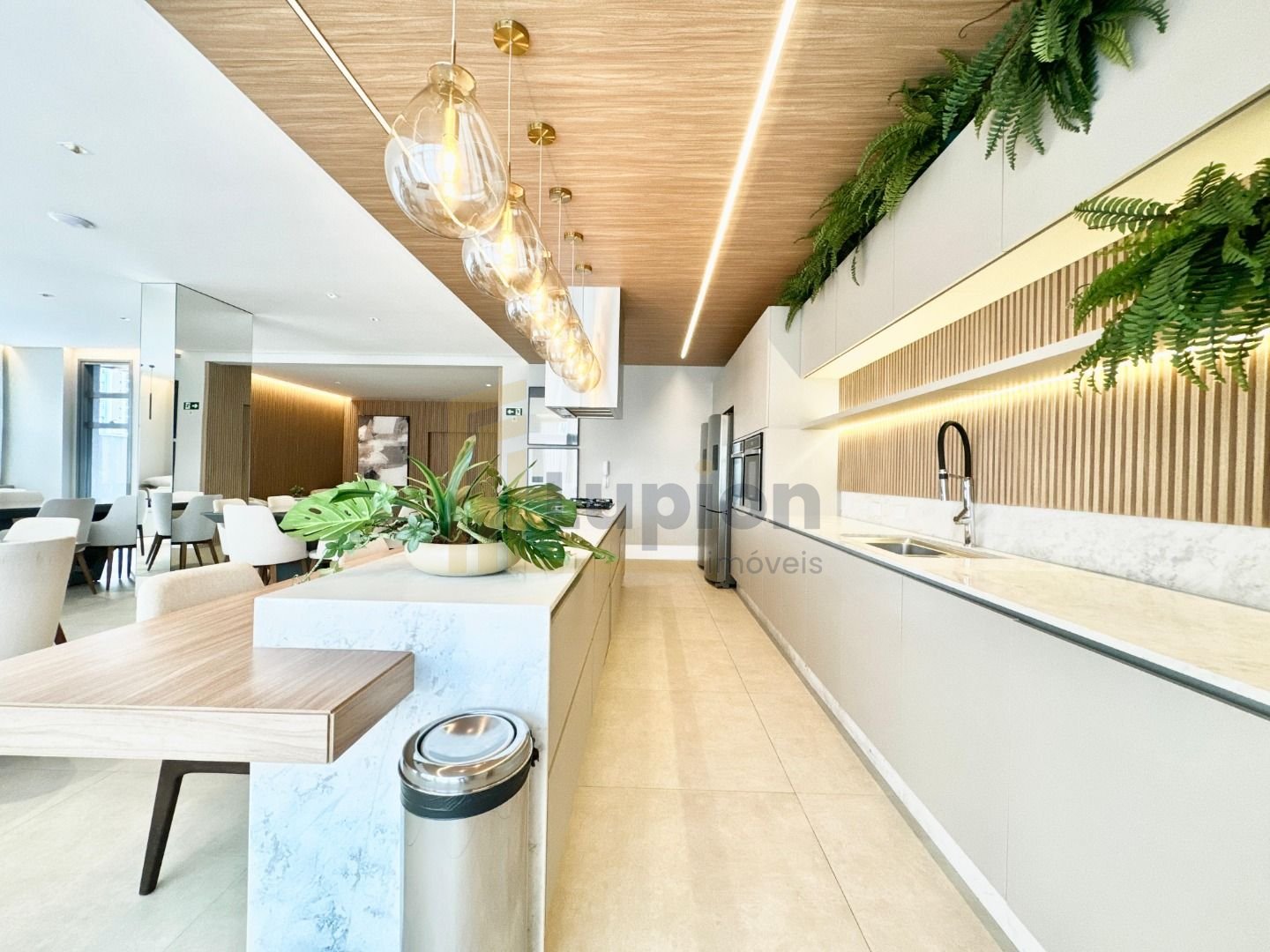 Apartamento com 3 dormitórios à venda,128.96 m , centro, CURIT...