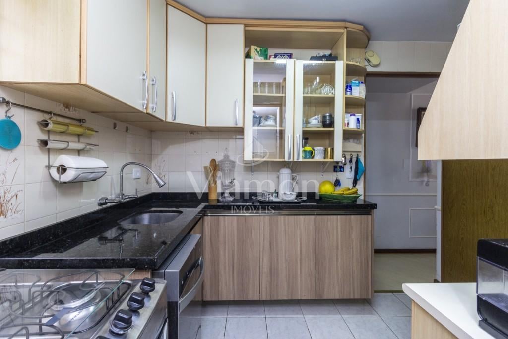 Vende-se  apartamento no Juvevê. Se busca um lar  bem localizado