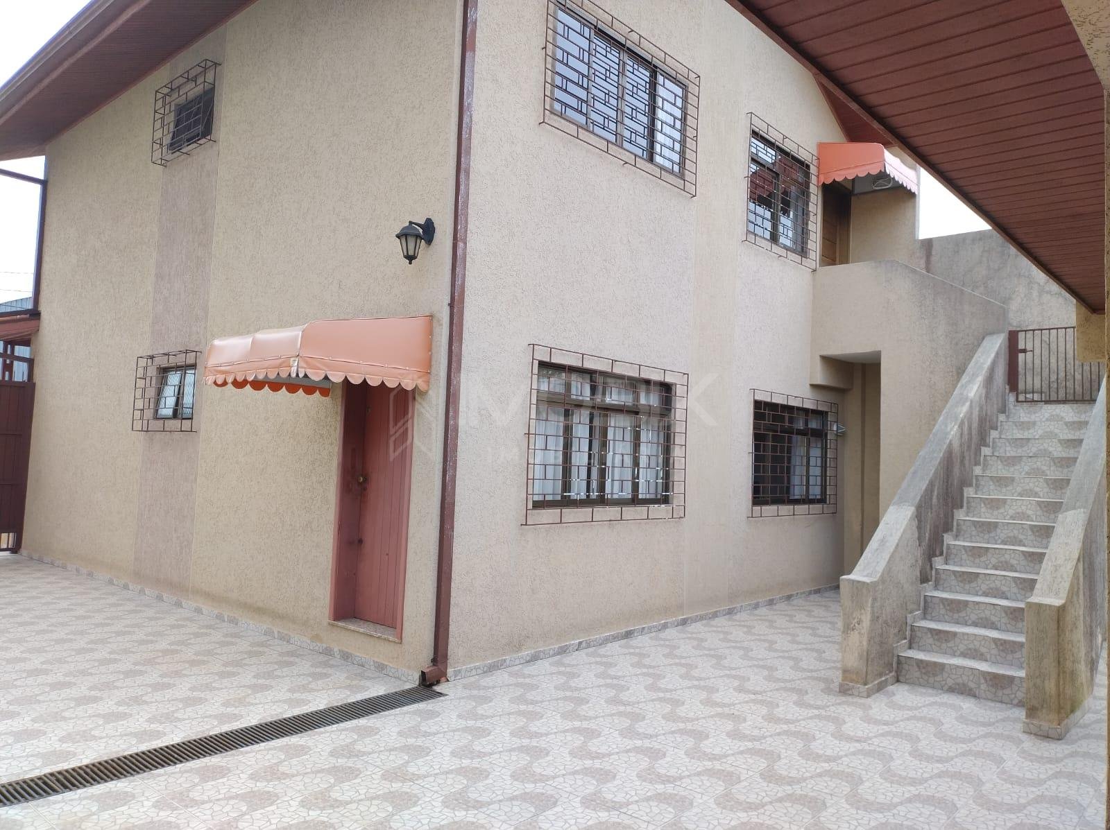 Sobrado à venda bairro Uberaba - Ctba - PR, oportunidade única...