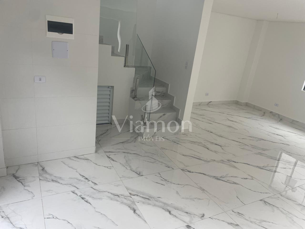 Sobrado à venda, UBERABA, CURITIBA - PR - Temos 2 unidades dis...