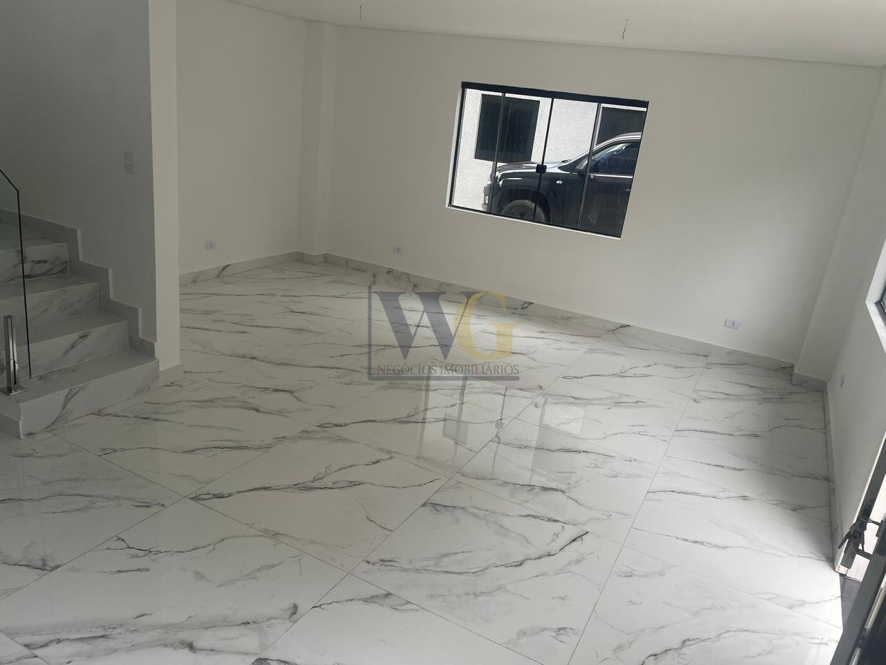 Sobrado à venda, UBERABA, CURITIBA - PR - Temos 2 unidades dis...