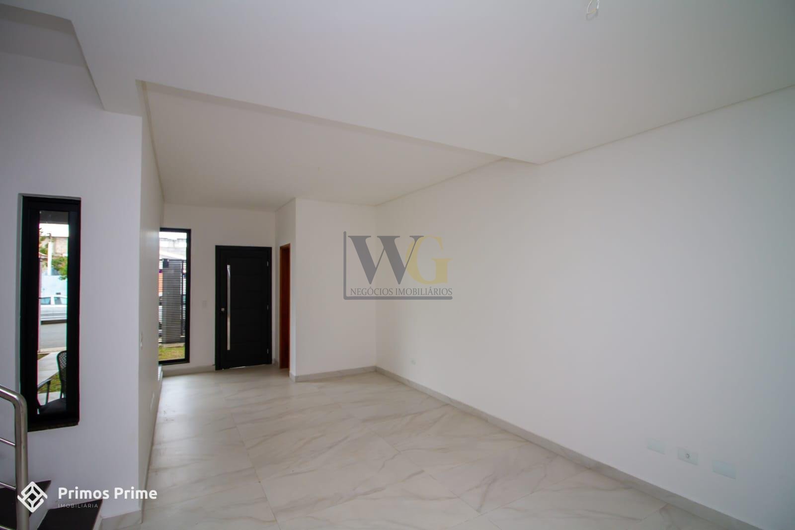 Triplex à venda, Vila Fany, alto padrão e ao lado do AUTO SHOP...