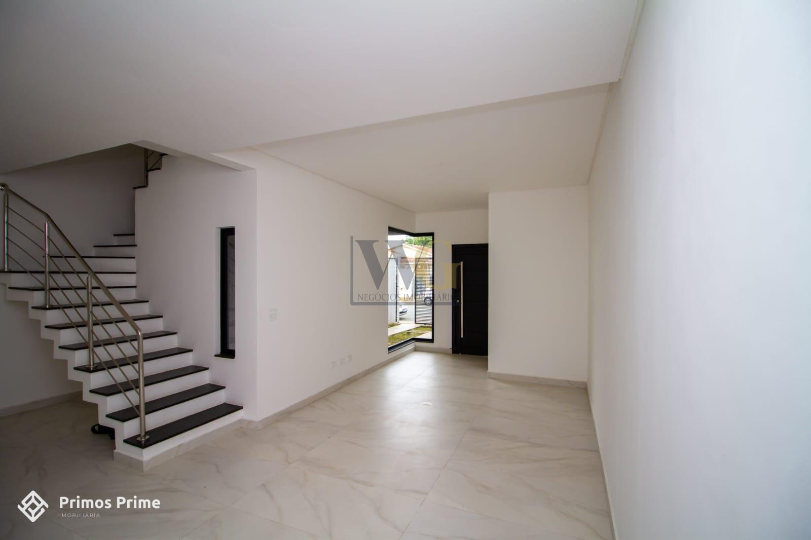 Triplex à venda, Vila Fany, alto padrão e ao lado do AUTO SHOP...