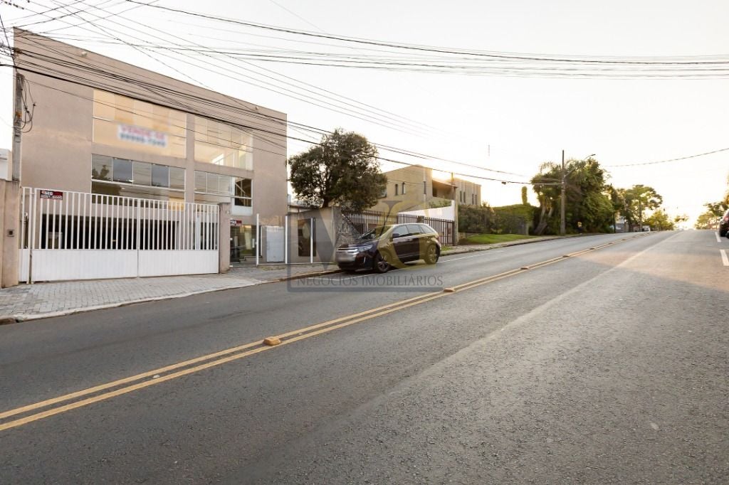 Prédio à venda, 1124 m  por R  7.001.000,00 - Bacacheri - Curi...