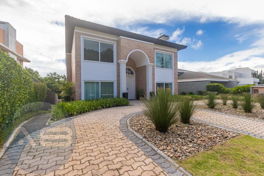 Casa com 5 dormitórios à venda, 550 m  - Alphaville Graciosa -...