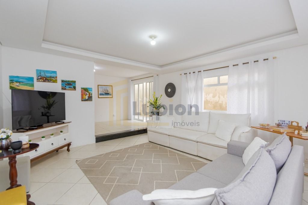 Casa com 4 dormitórios à venda, 216 m  por R  1.185.000,00 - B...