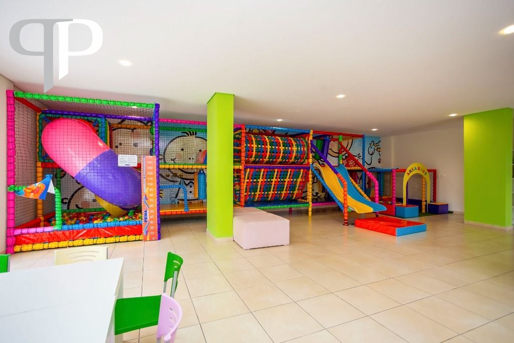 Apartamento clube no Rebouças
