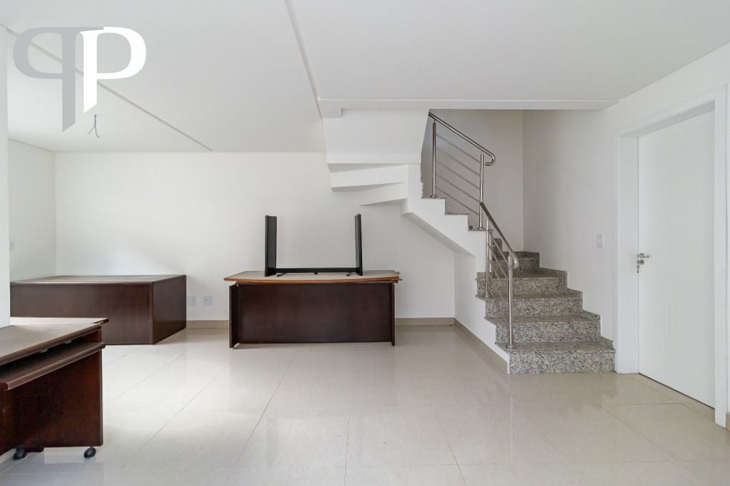 Sobrado com 4 dormitórios à venda, 160 m² por R$ 859.000,00 - ...
