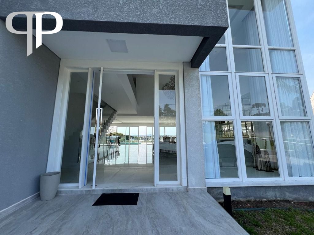Casa com 4 suítes à venda no Alphaville Graciosa - Pinhais PR