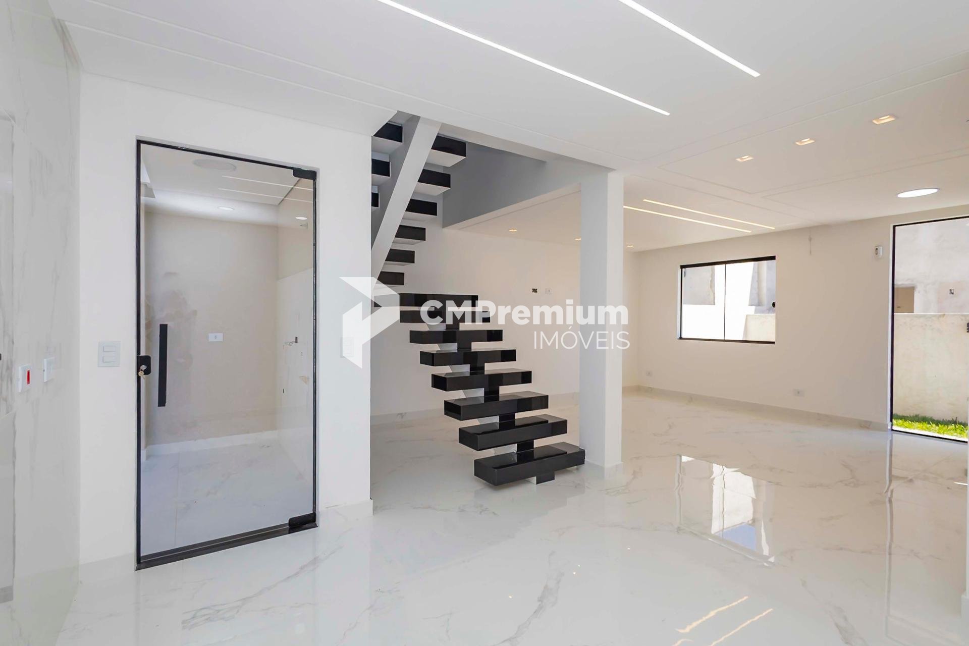 Sobrado com 3 dormitórios à venda, 104 m  por R  680.000,00 - ...