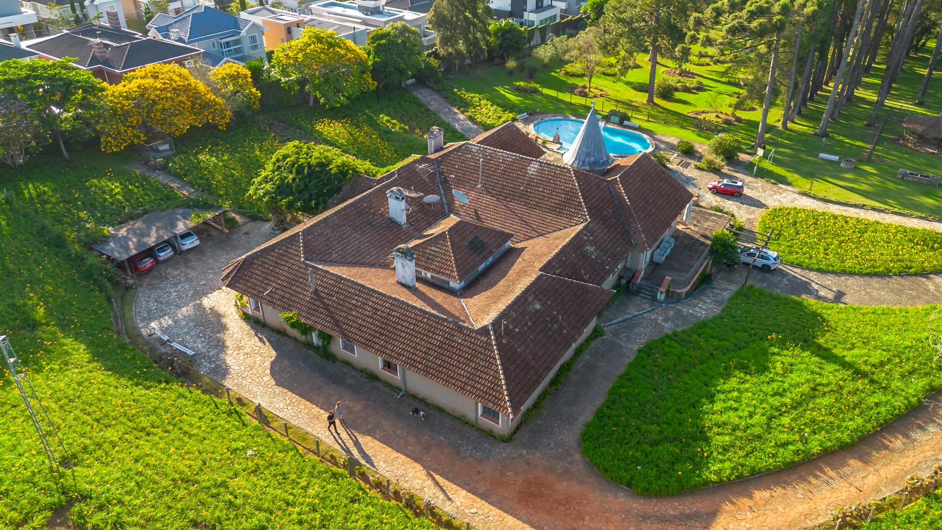 Castelo à venda no bairro Alphaville Graciosa,  PINHAIS - PR