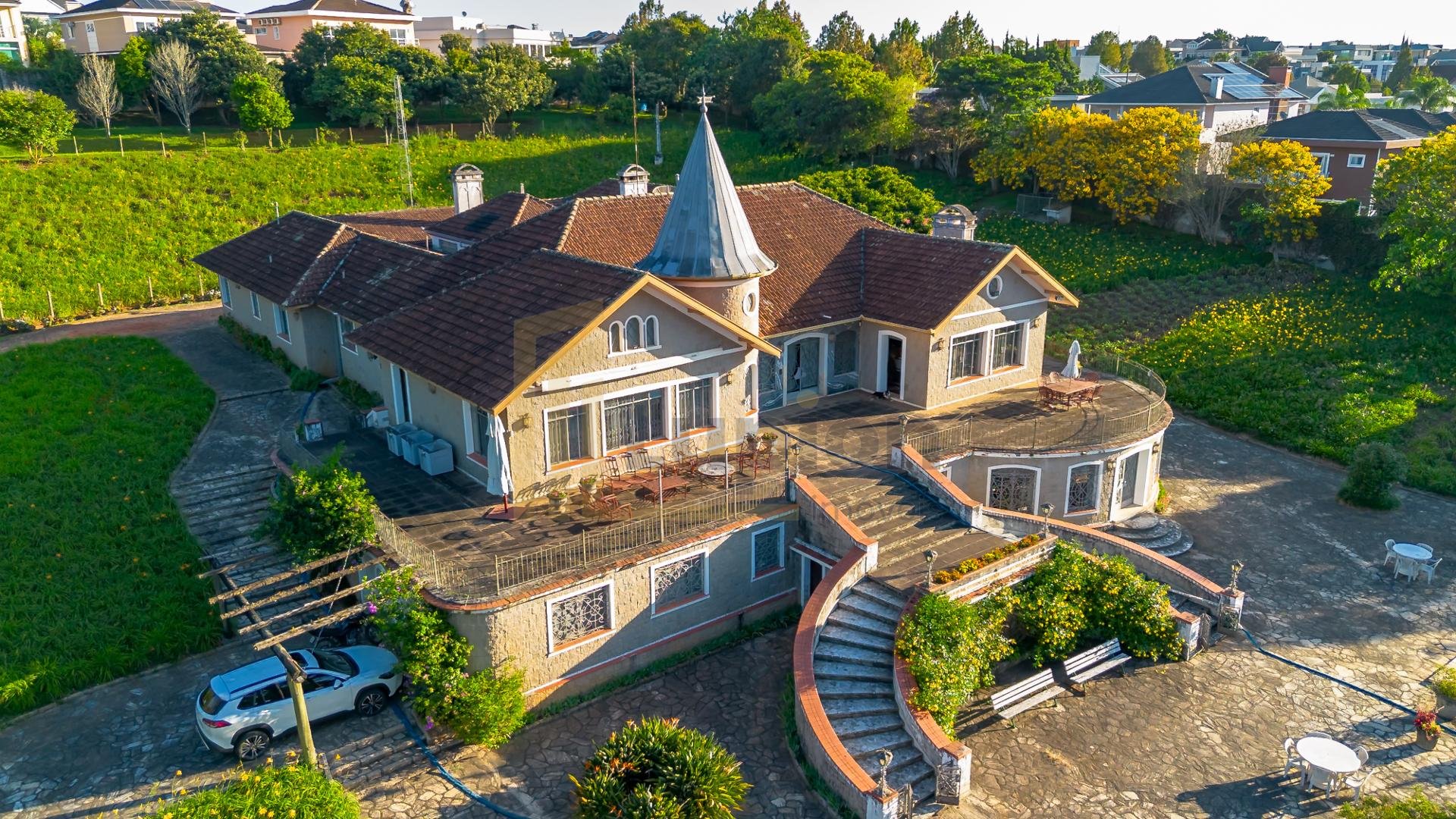 Castelo à venda no bairro Alphaville Graciosa,  PINHAIS - PR