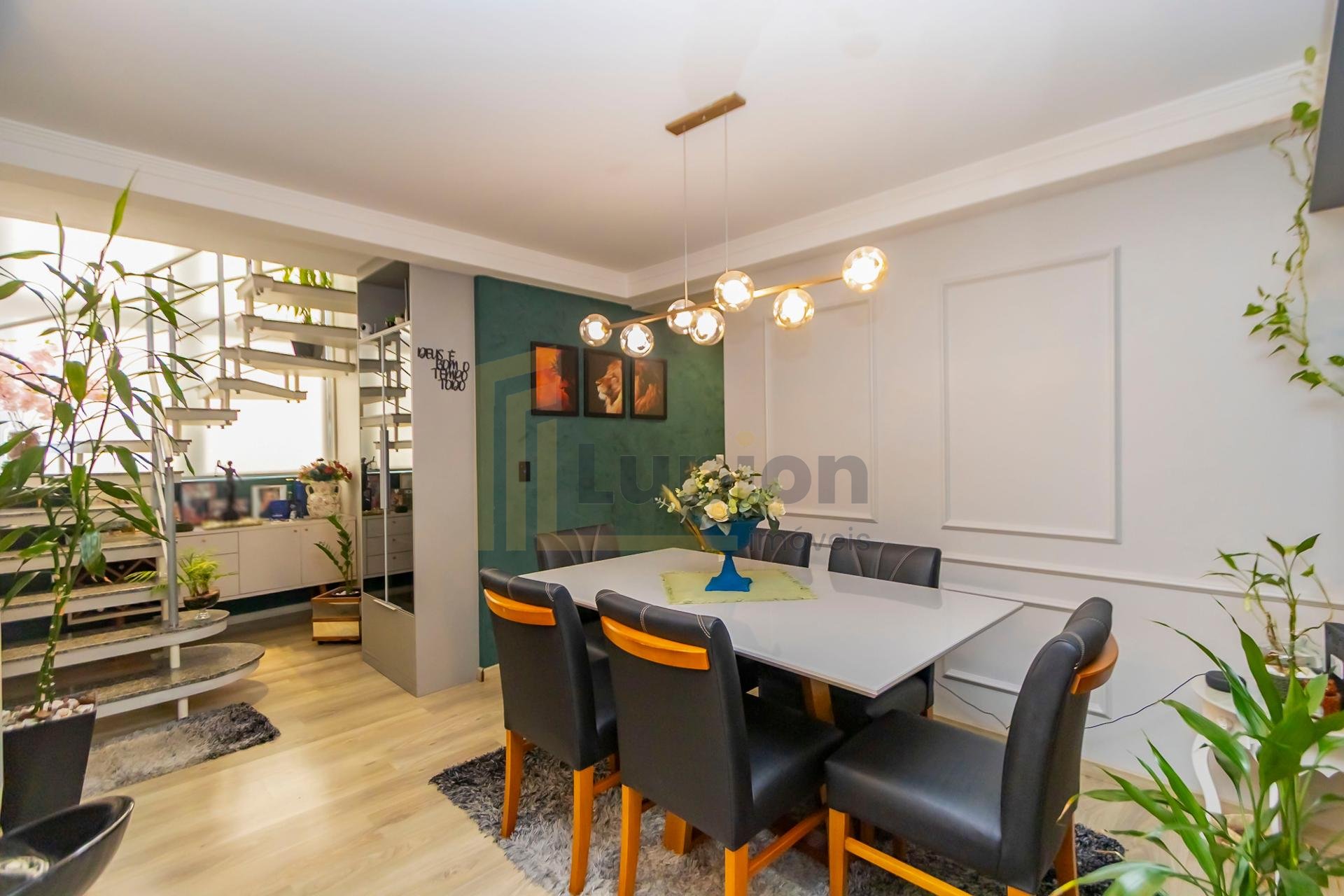 Cobertura Grand Chateau - 2 Quartos e Escritório - Emiliano Pe...