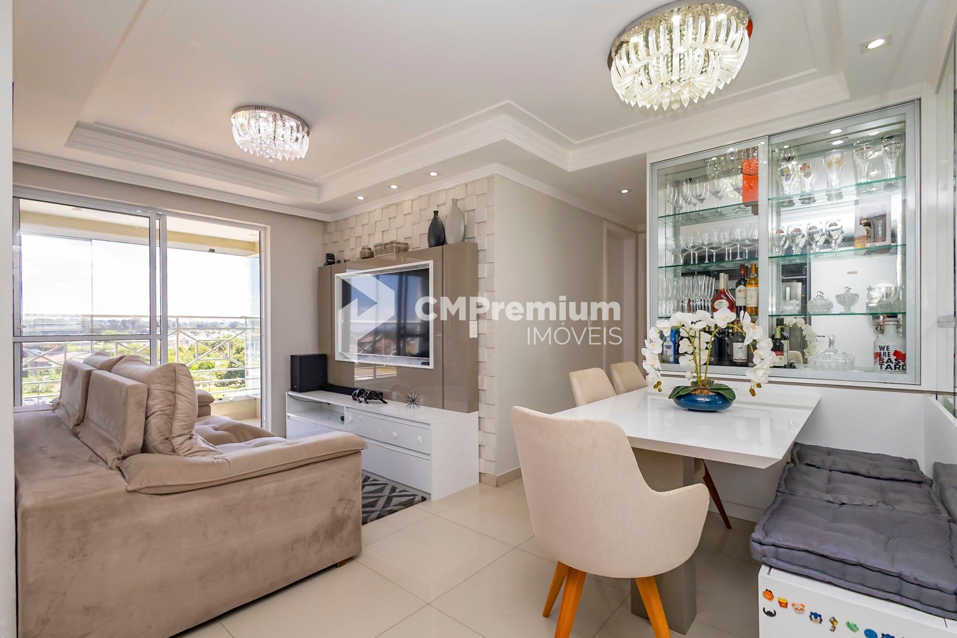 Apartamento com 2 dormitórios à venda no Condomínio Grand Chat...