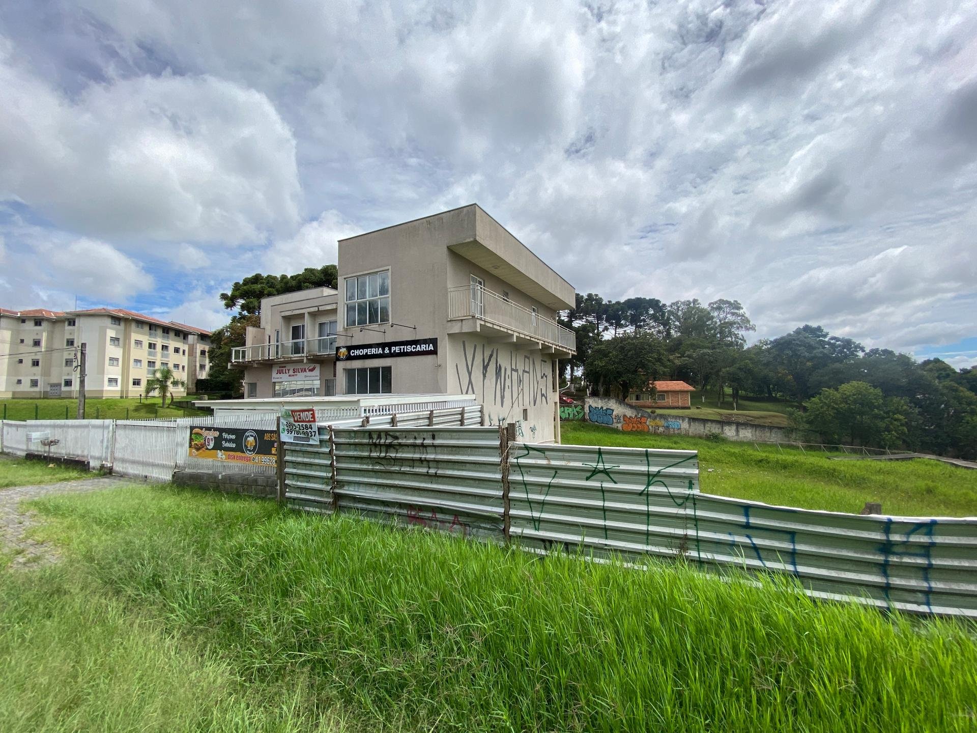 Excelente terreno ZR2 de esquina no Santa Candida