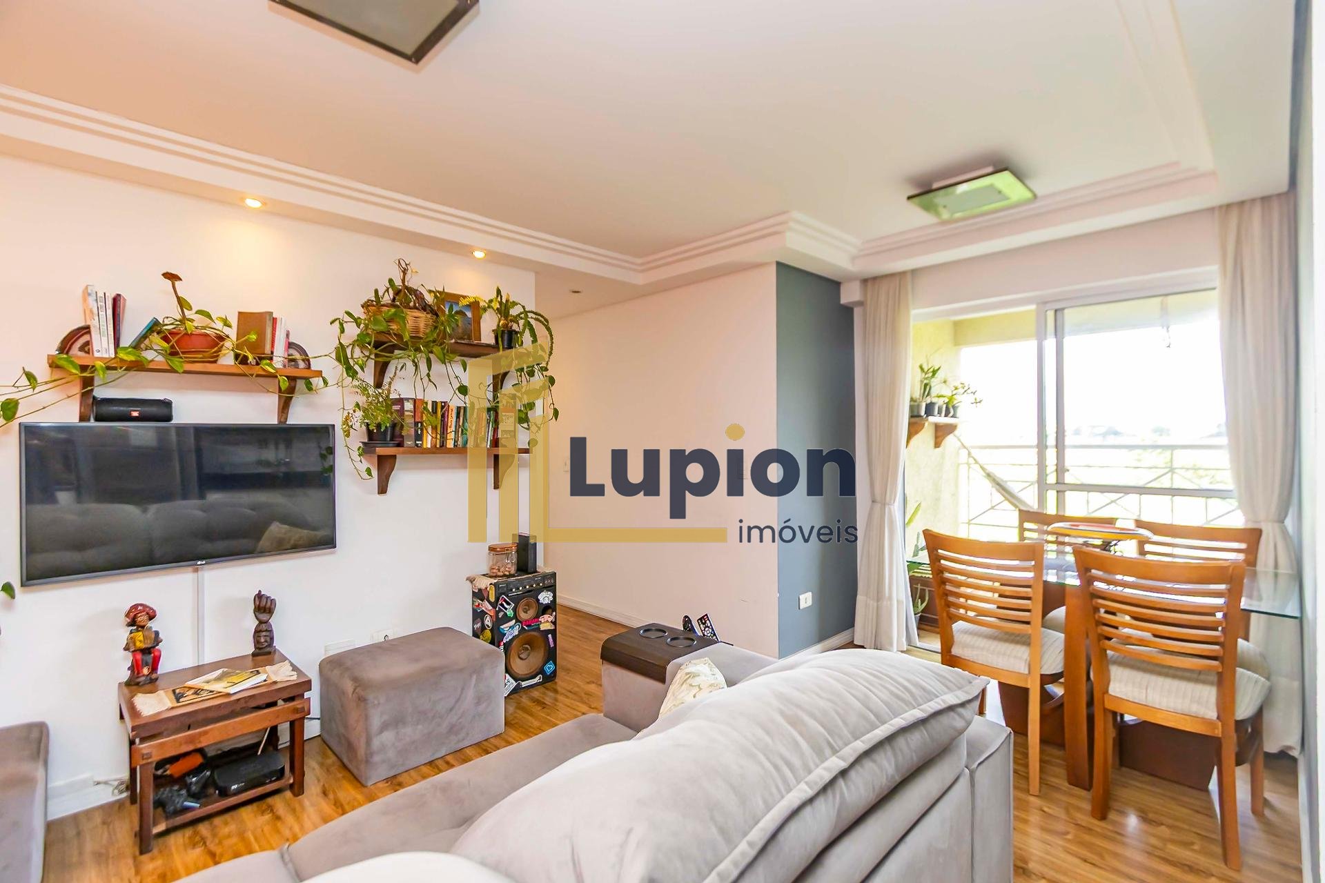 Apartamento com 2 dormitórios, vista livre, Condomínio Grand C...