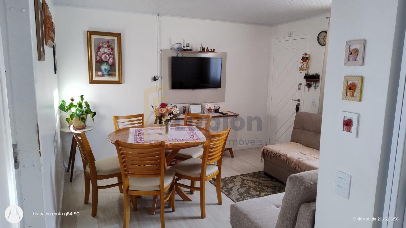 Apartamento com 2 dormitórios à venda,  bairro Uberaba, CURITI...