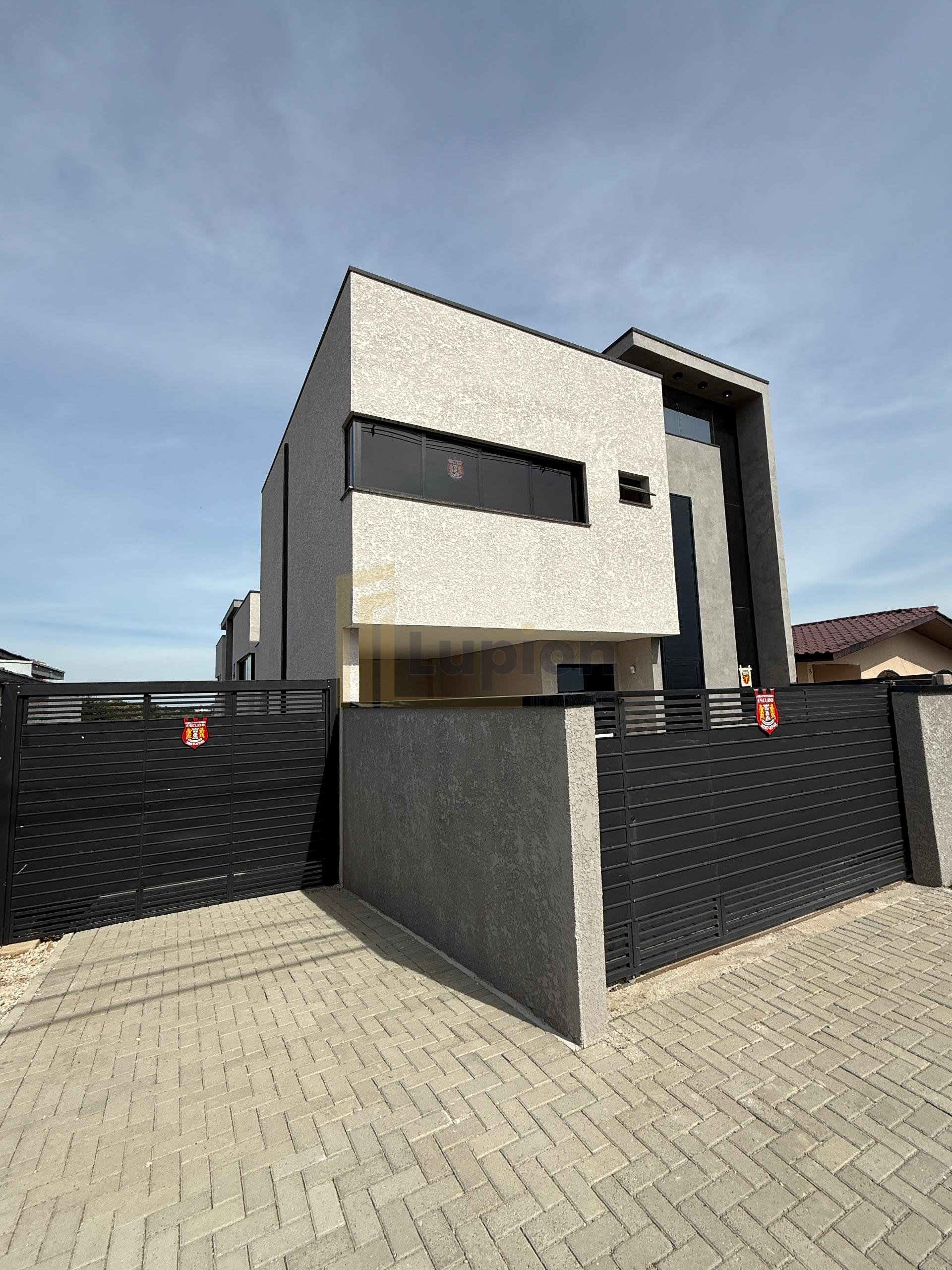 Sobrado com 3 dormitórios à venda, 145 m  por R  849.999,00 - ...