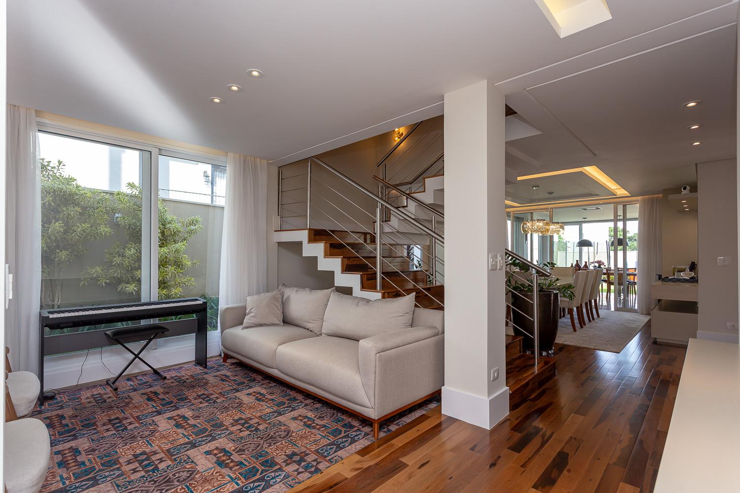 Casa à venda 4 suítes e 6 vagas, Alphaville Graciosa, PINHAIS ...