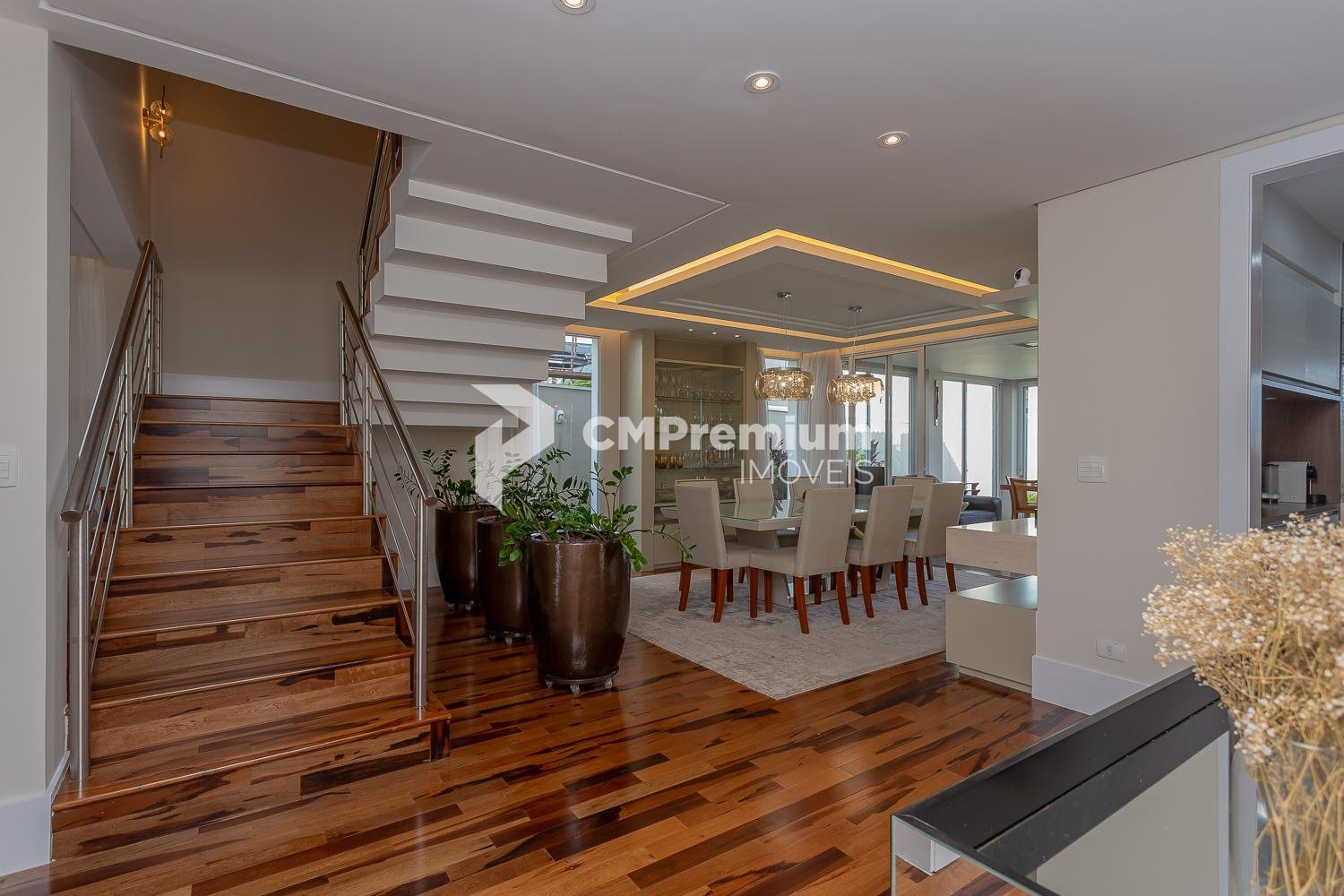 Casa à venda 4 suítes e 6 vagas, Alphaville Graciosa, PINHAIS ...