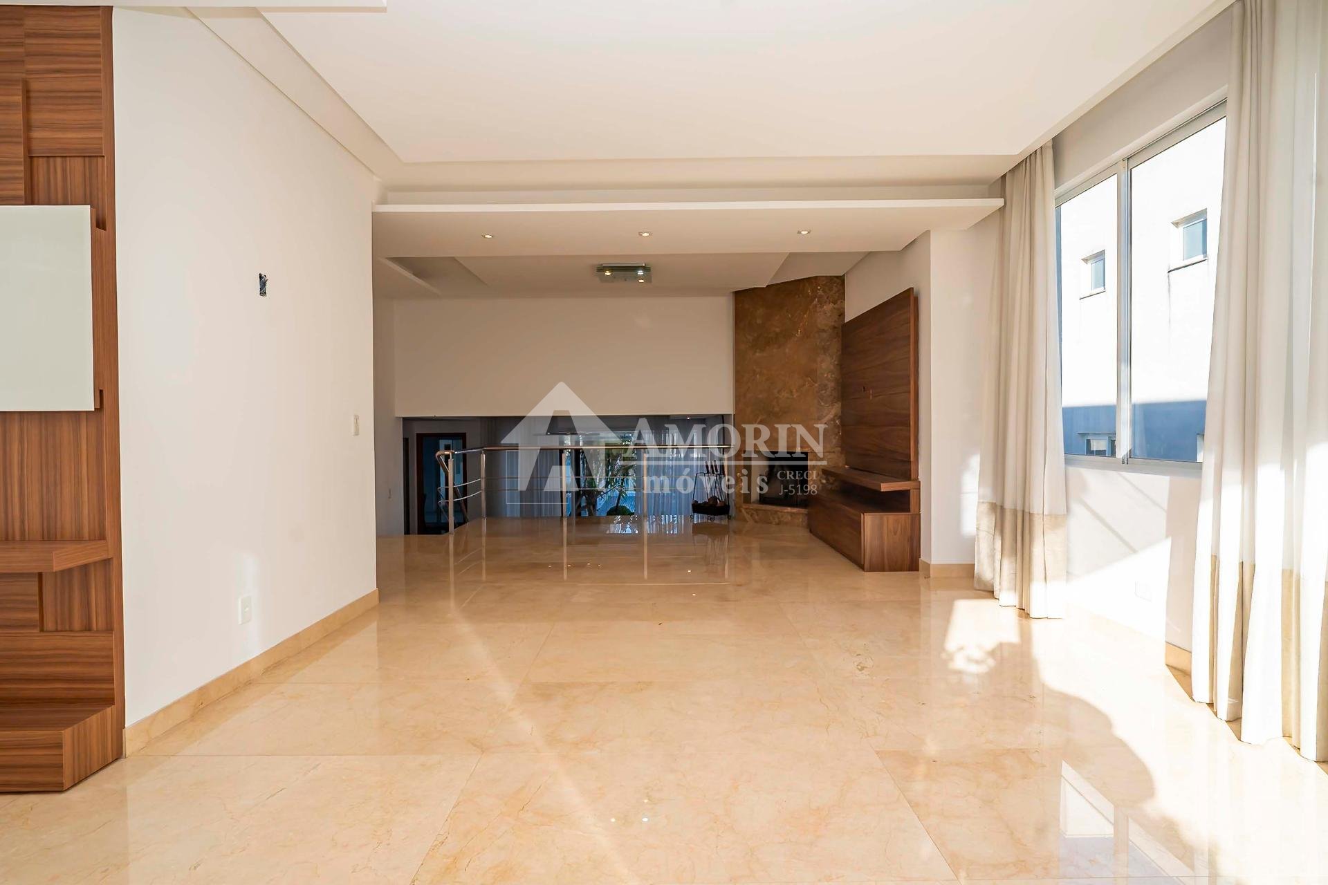Casa à venda 4 dorm, 4 vagas e piscina no Alphaville Graciosa,...