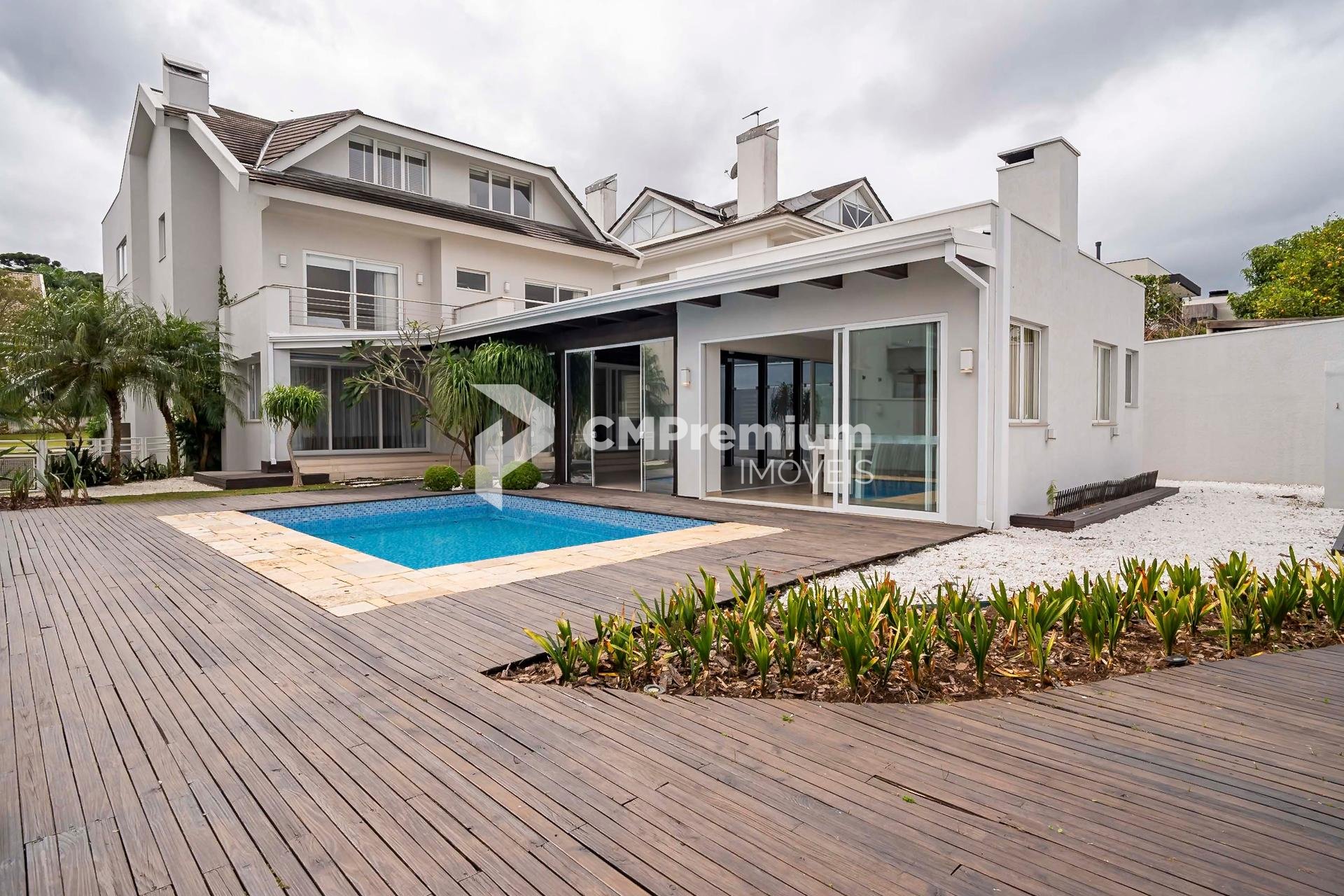 Casa à venda 4 dorm, 4 vagas e piscina no Alphaville Graciosa,...