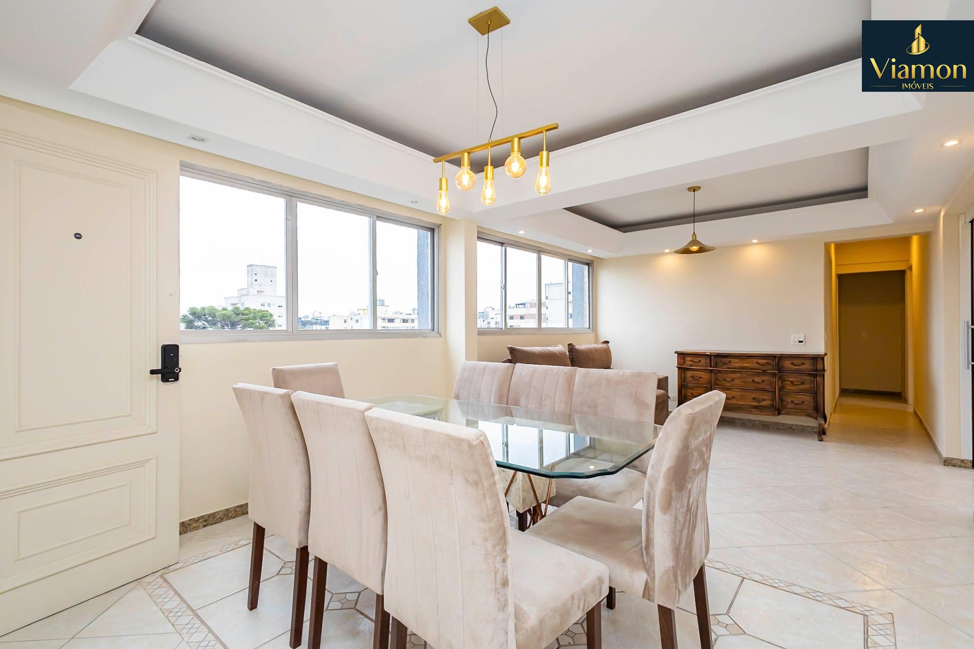 Apartamento com 4 dormitórios à venda,107 m  total no Juvevê -...