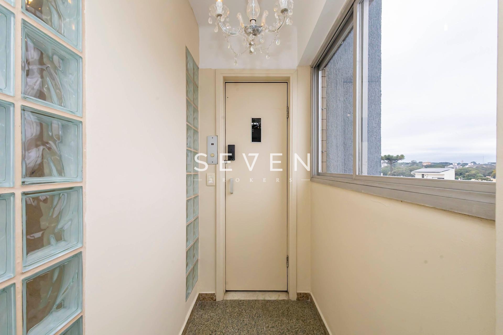 Apartamento com 4 dormitórios à venda,107 m  total no Juvevê -...