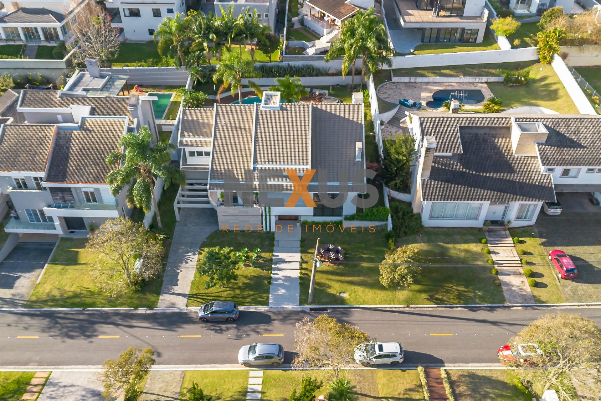 Casa  em  Alphaville Graciosa com 1.123 m  de terreno e quase ...